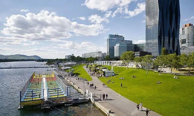 Amazing Austria Center Apartment Near Uno City Vienna